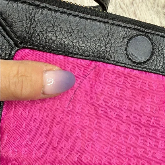 Kate Spade New York Mansfield Mariana
Crossbody Bag (Black) - Picture 5 of 11